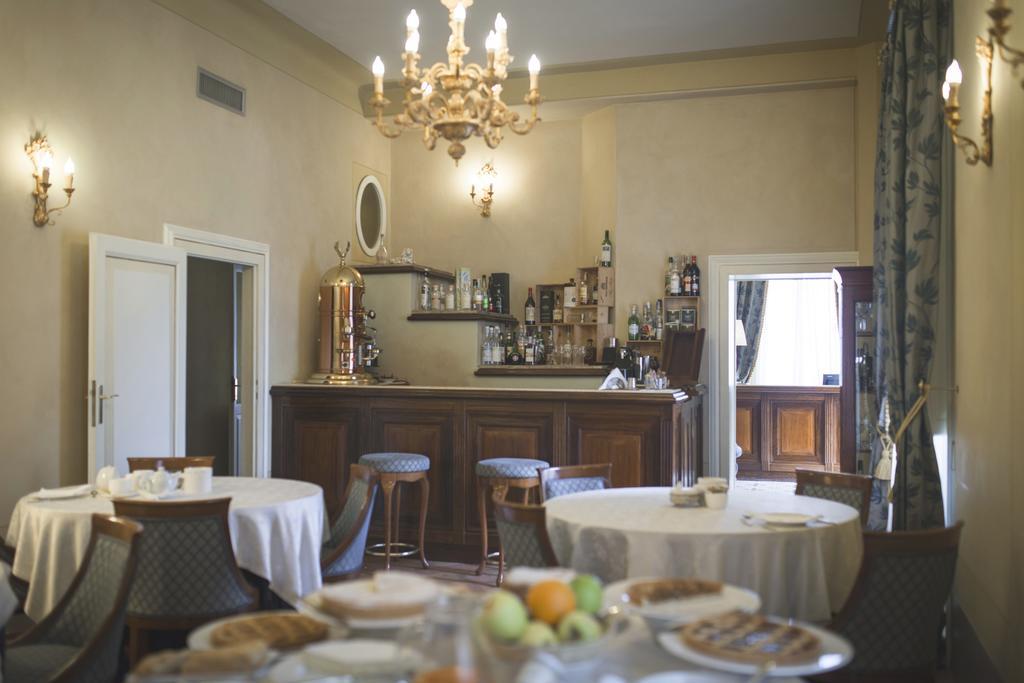 Castello Montegiove Hotel Fano Luaran gambar