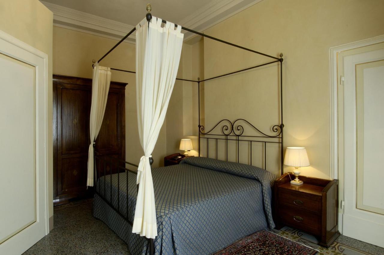 Castello Montegiove Hotel Fano Luaran gambar